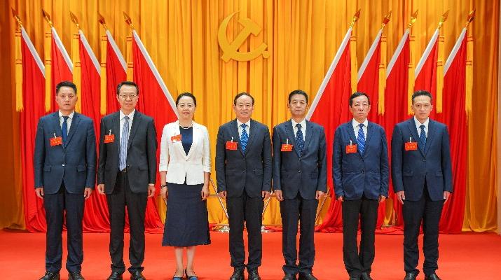 5月27日下午，中国共产党<a href='http://68175236.dongyvietnam.net'>正规电子游艺网址</a>第一次代表大会胜利闭幕。大会选举产生了中国共产党<a href='http://68175236.dongyvietnam.net'>正规电子游艺网址</a>第一届“两委”委员。大会以无记名投票方式差额选举产生了<a href='http://68175236.dongyvietnam.net'>正规电子游艺网址</a>第一届党委委